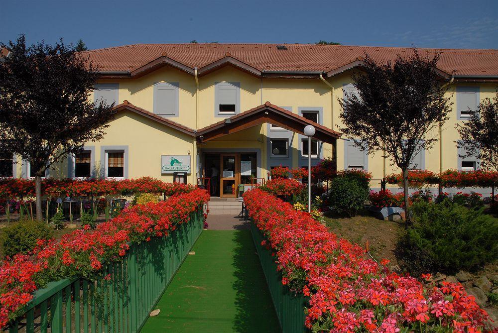 Hotel Aster Restaurant Aux Arcades Briey ภายนอก รูปภาพ